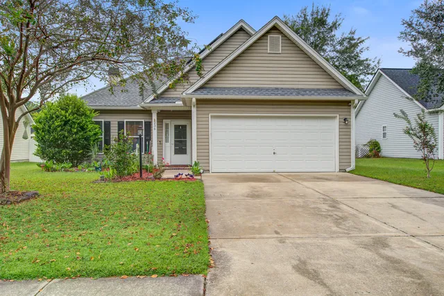 $340,000 | 236 Highwoods Plantation Avenue, Summerville, SC 29485