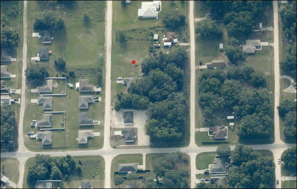 5 Southwest 113th Place Dunnellon, FL 34432 - Photo 2 of 4 a view of a city from a living room