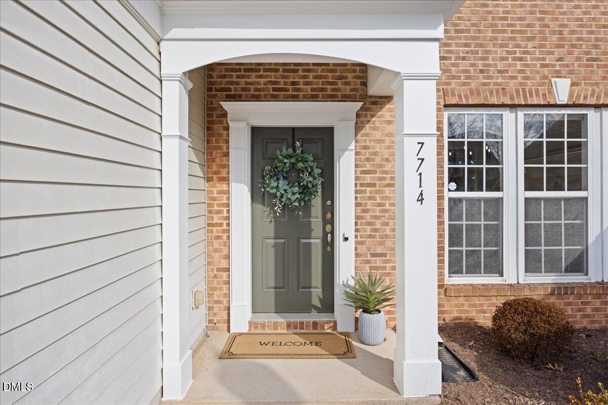 7714 Cloudview Lane Raleigh, NC 27613 - Photo 3 of 59 10-2A1A8448