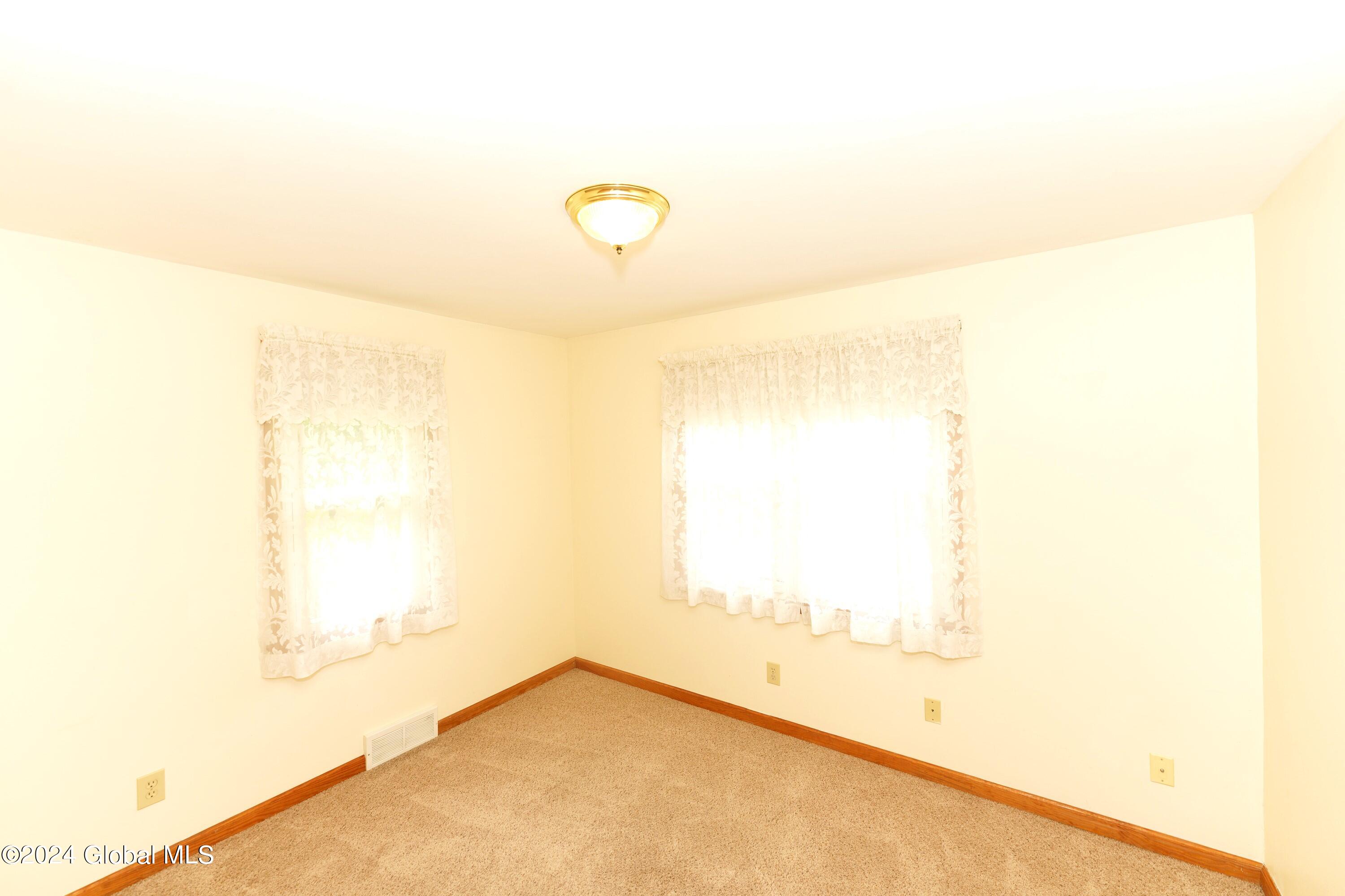 104 Osborne Road Colonie, NY 12205 - Photo 23 of 32 3 bedroom 7