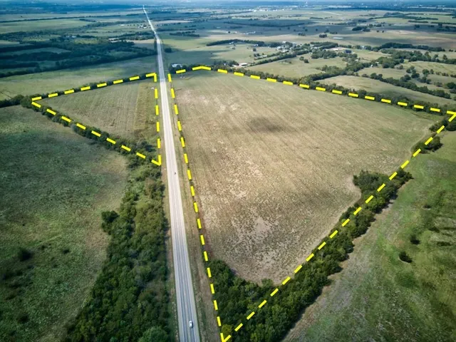 $700,110 | 271 South Paris Tx 75462 South, Paris, TX 75462