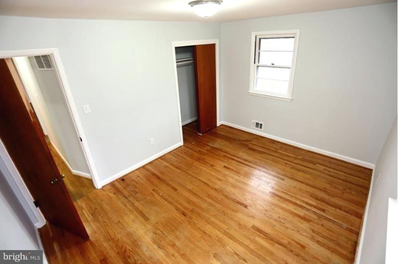6610 Woodley Road Clinton, MD 20735 - Photo 11 of 24 Bedroom #3 View 1