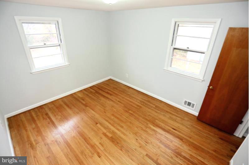 6610 Woodley Road Clinton, MD 20735 - Photo 12 of 24 Bedroom #3 View 2