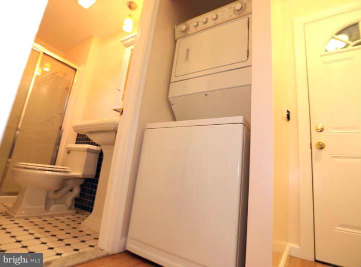 6610 Woodley Road Clinton, MD 20735 - Photo 16 of 24 Washer - Dryer
