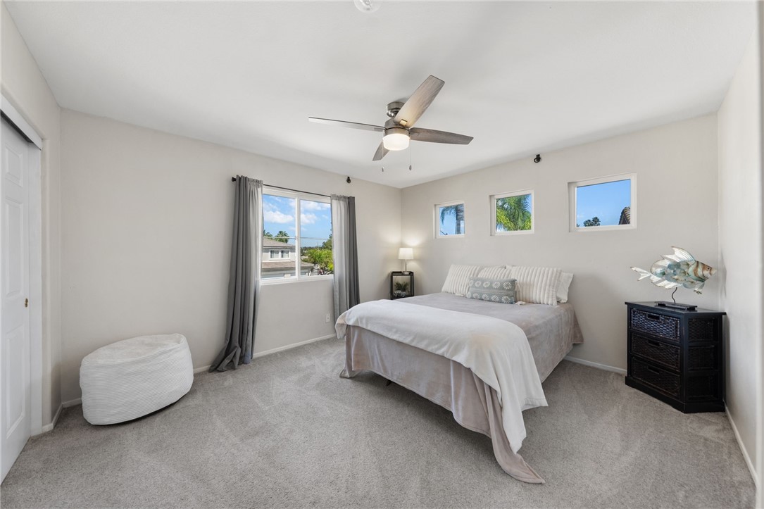 41309 Pine Tree Circle Temecula, CA 92591 - Photo 28 of 48 Guest bedroom 3