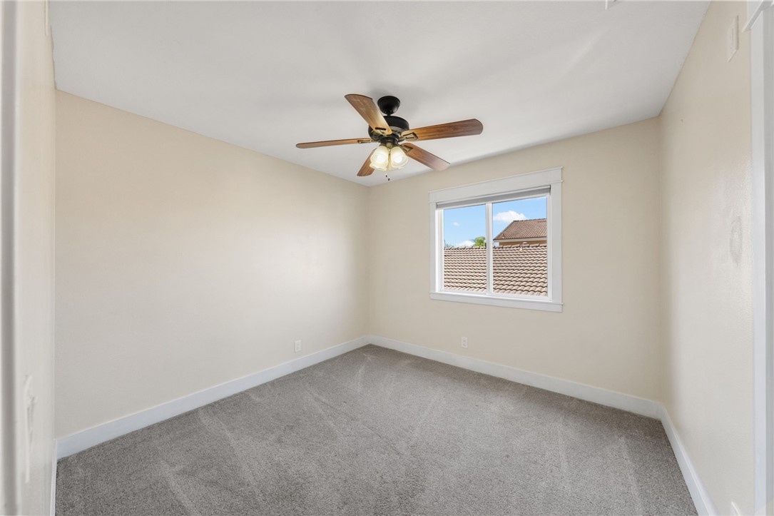 41309 Pine Tree Circle Temecula, CA 92591 - Photo 32 of 48 Guest bedroom 4