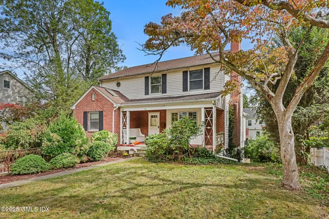$1,235,000 | 70 Glenville Street, Greenwich, CT 06831