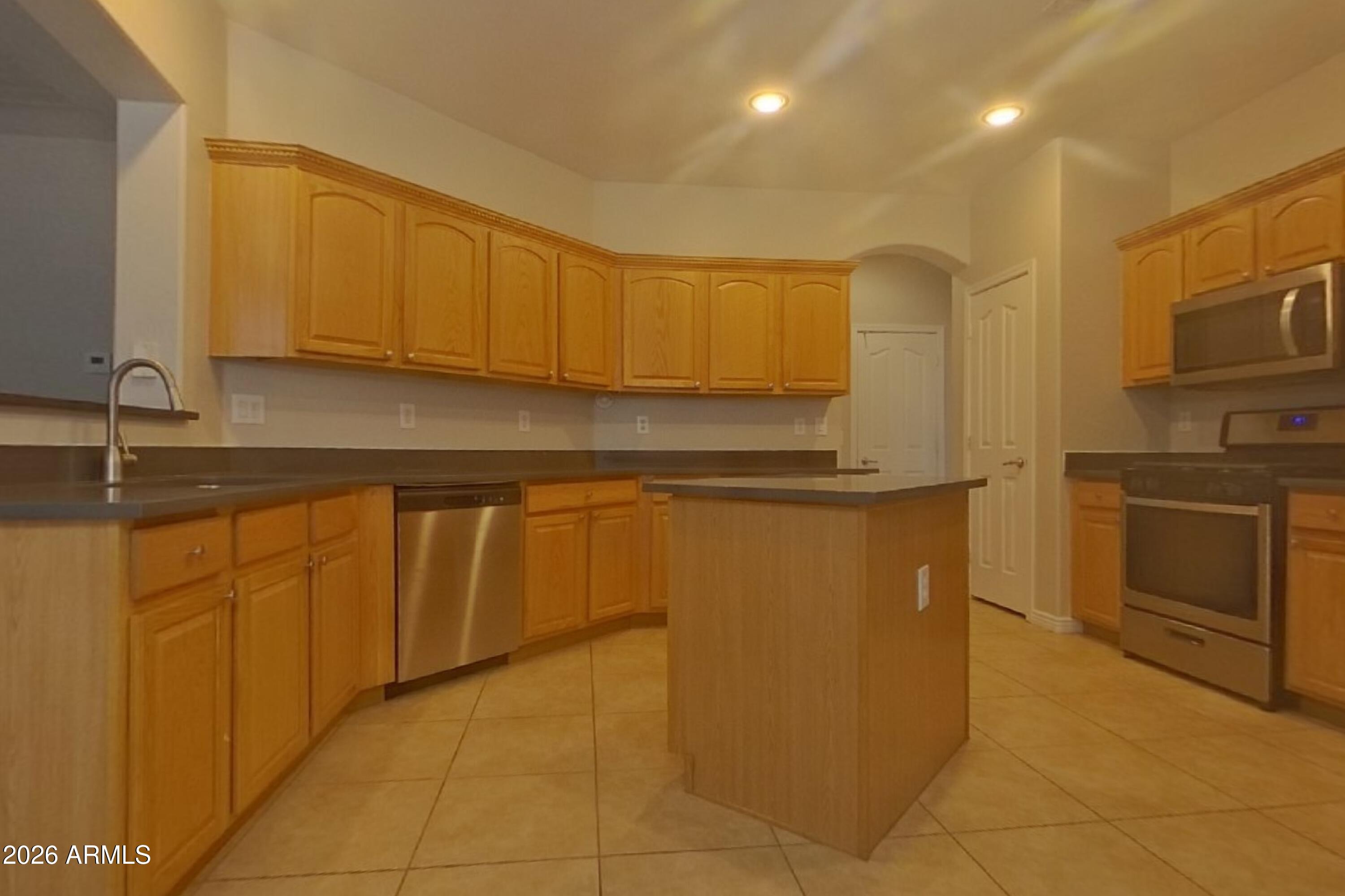 10114 West Payson Road Tolleson, AZ 85353 - Photo 4 of 18