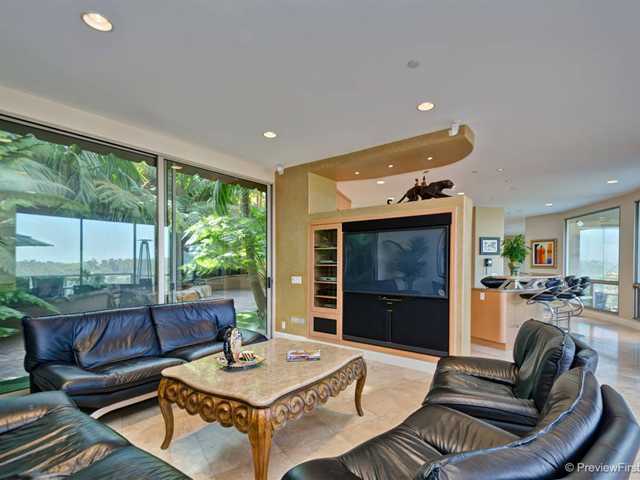 4640 Rancho Reposo, Unit 1 Del Mar, CA 92014 - Photo 13 of 25 Gallery Image 13