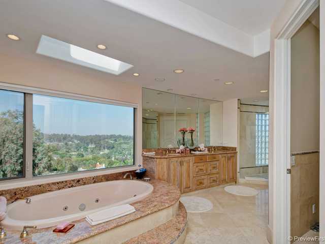 4640 Rancho Reposo, Unit 1 Del Mar, CA 92014 - Photo 19 of 25 Gallery Image 19