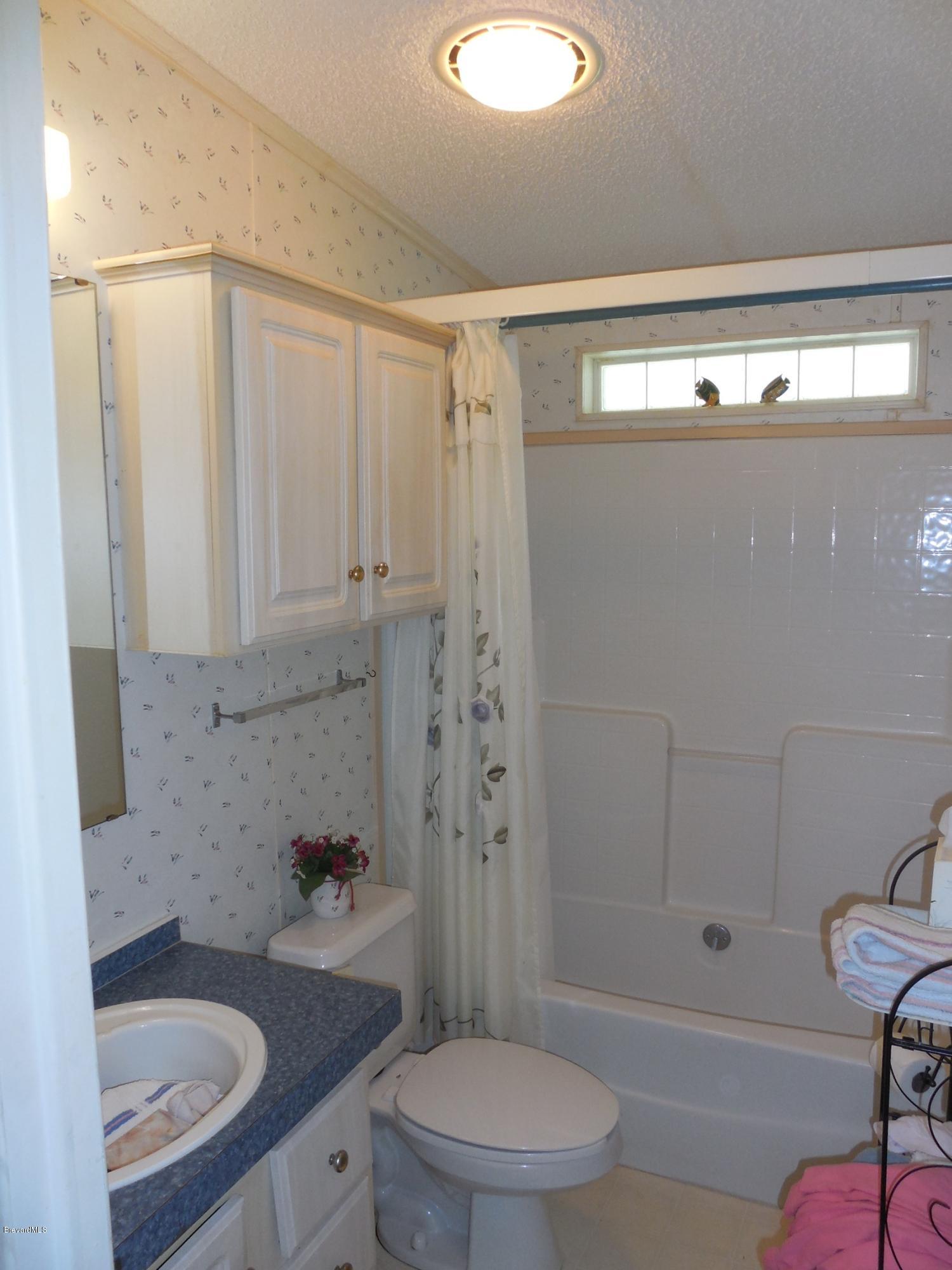 7535 Chasta Road Micco, FL 32976 - Photo 11 of 22 7535 Chasta Rd 030