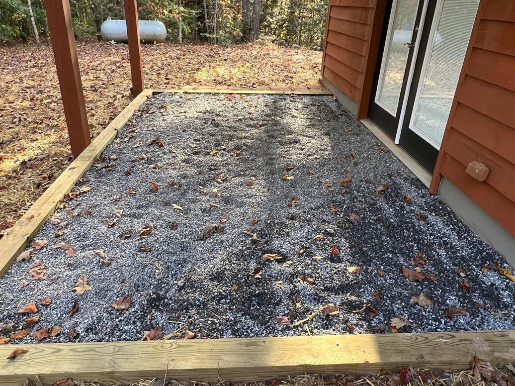72 Victory Lane Murphy, NC 28906 - Photo 8 of 64 a view of a yard from a balcony