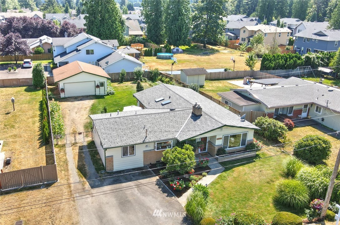 5209 Northeast 3rd Street Renton, WA 98059 - Photo 29 of 31