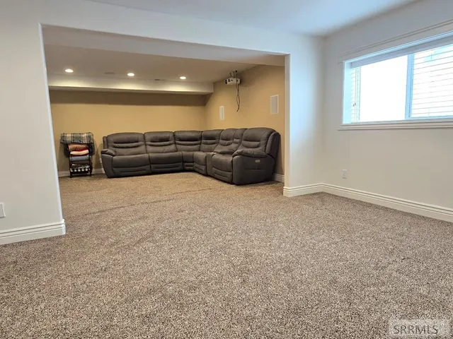 $529,000 | 460 South Austin Avenue, Sugar City, ID 83448