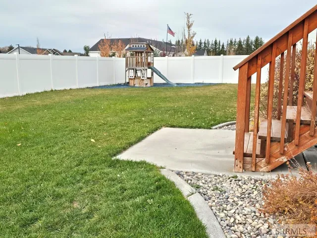 $529,000 | 460 South Austin Avenue, Sugar City, ID 83448