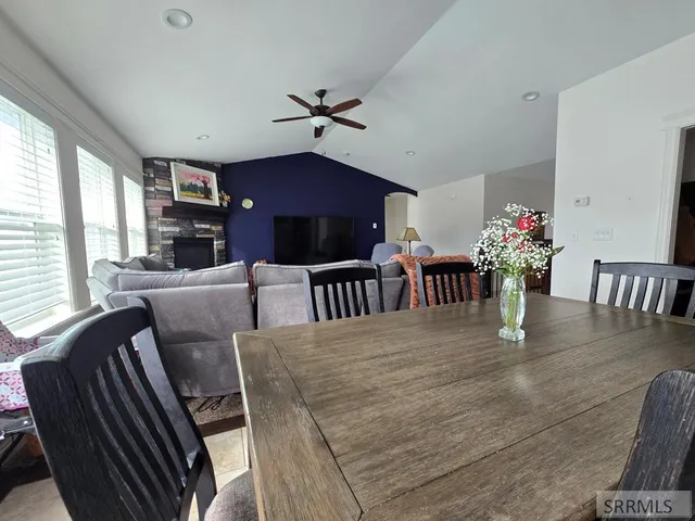 $529,000 | 460 South Austin Avenue, Sugar City, ID 83448