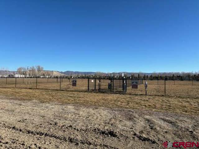901 6530 Road, Unit 2813 Montrose, CO 81401 - Photo 25 of 34 a view of a beach