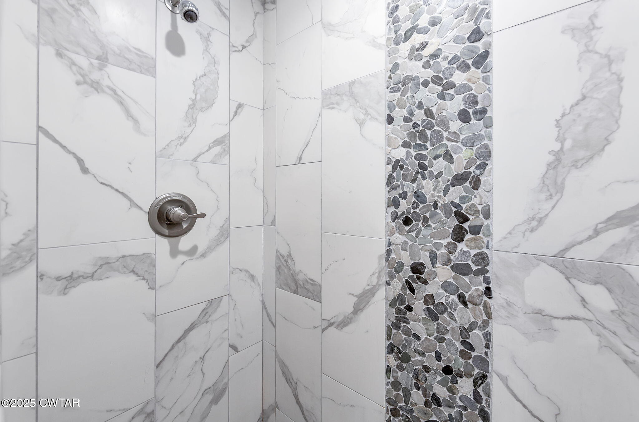 463 MCO Road Jackson, TN 38305 - Photo 22 of 36 a view of bathroom with shower