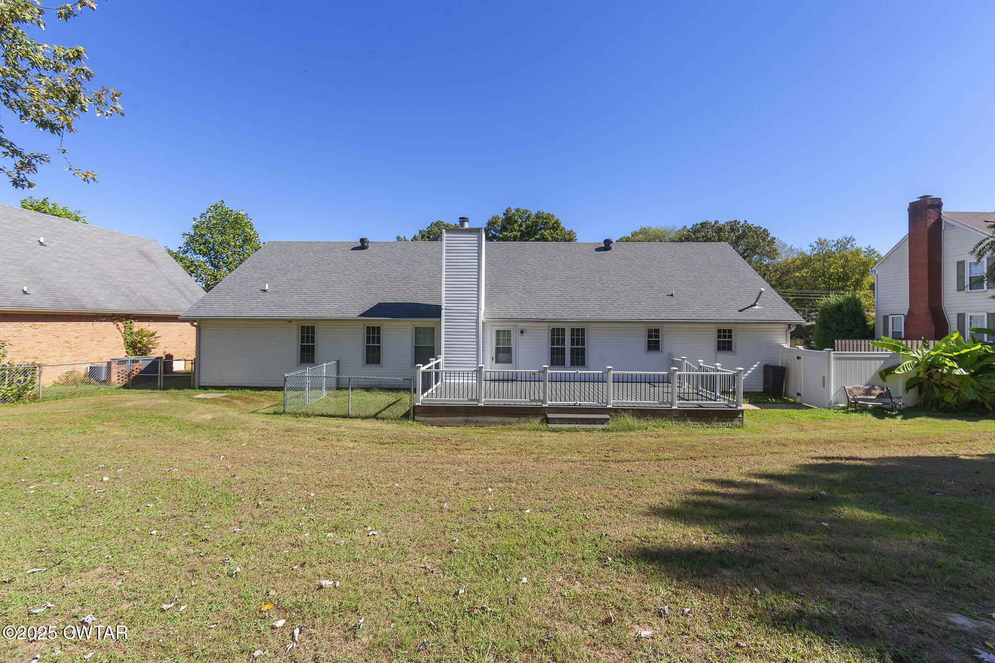 463 MCO Road Jackson, TN 38305 - Photo 36 of 36 a swimming pool with outdoor seating and yard