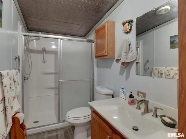 $399,900 | 12265 Mindale Road, La Prairie, IL 62346