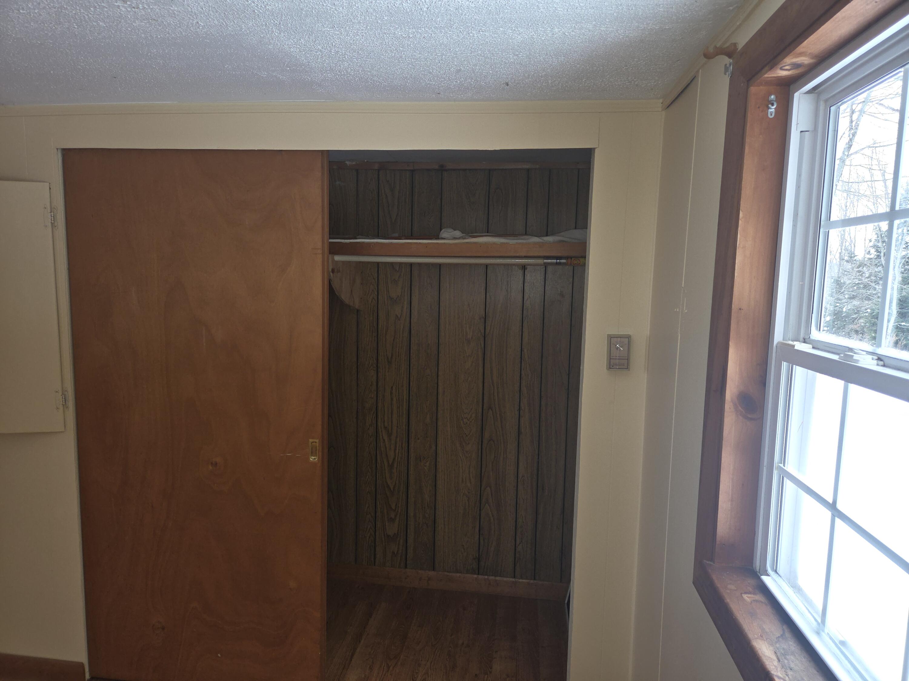 373 Middle Road Fairfield, ME 04937 - Photo 19 of 33 20251206_102925