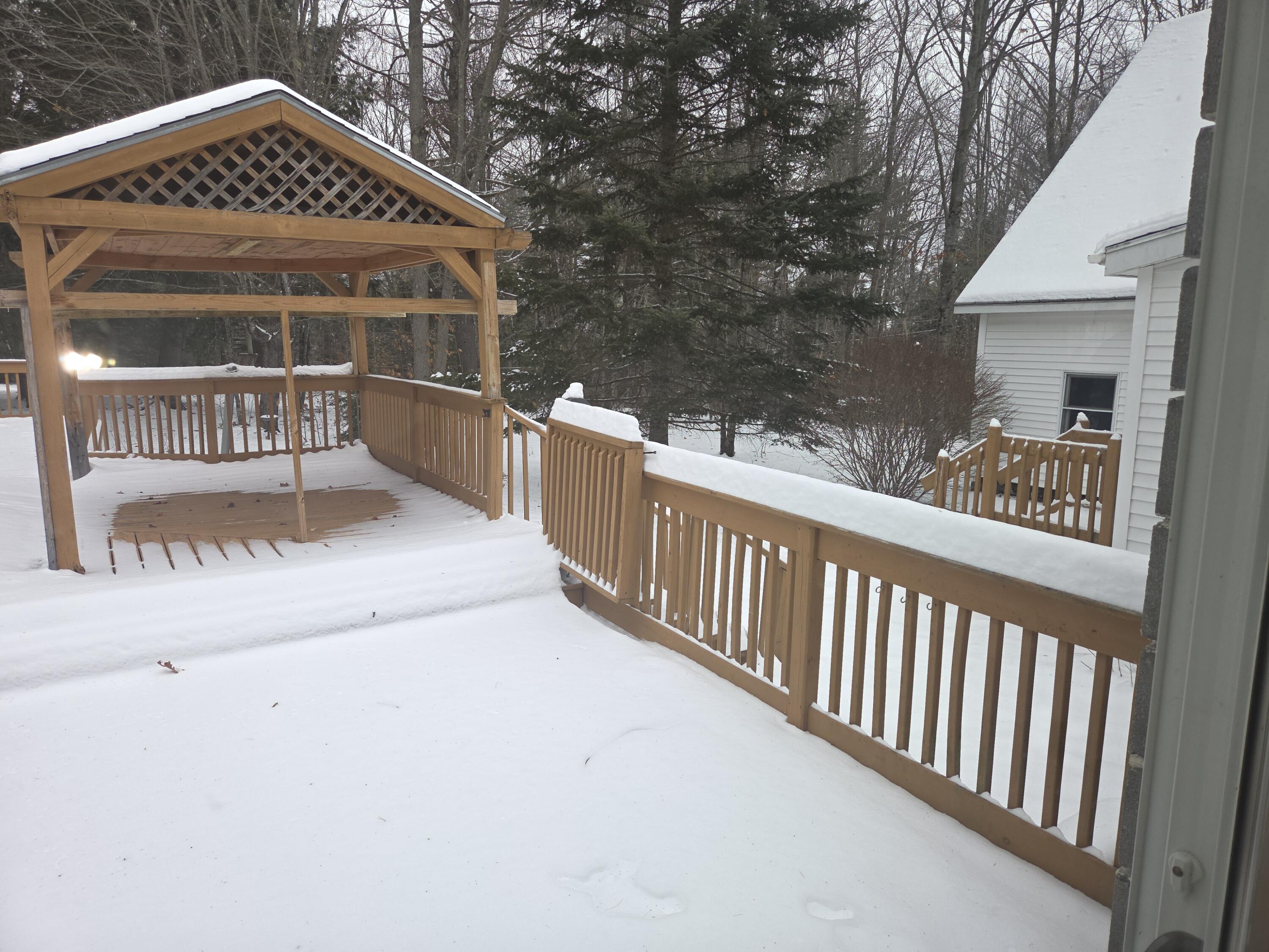 373 Middle Road Fairfield, ME 04937 - Photo 27 of 33 20251206_103628