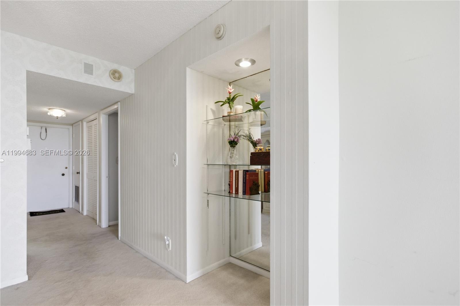 555 Northwest 4th Avenue, Unit 4190 Boca Raton, FL 33432 - Photo 12 of 23 Hallway