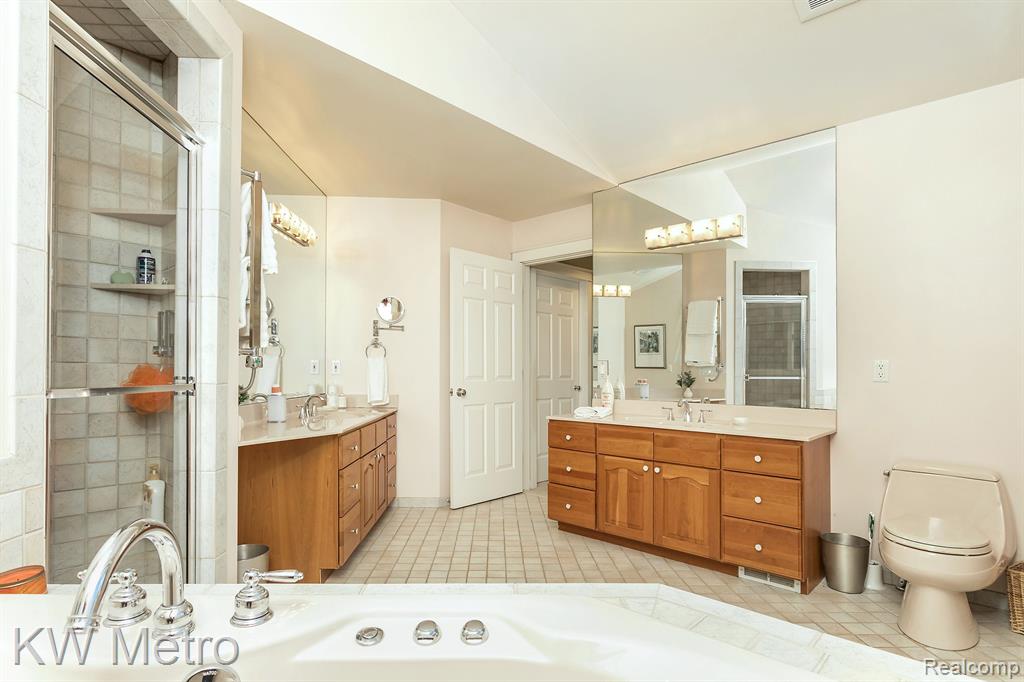 685 Trinway Road Troy, MI 48085 - Photo 30 of 49