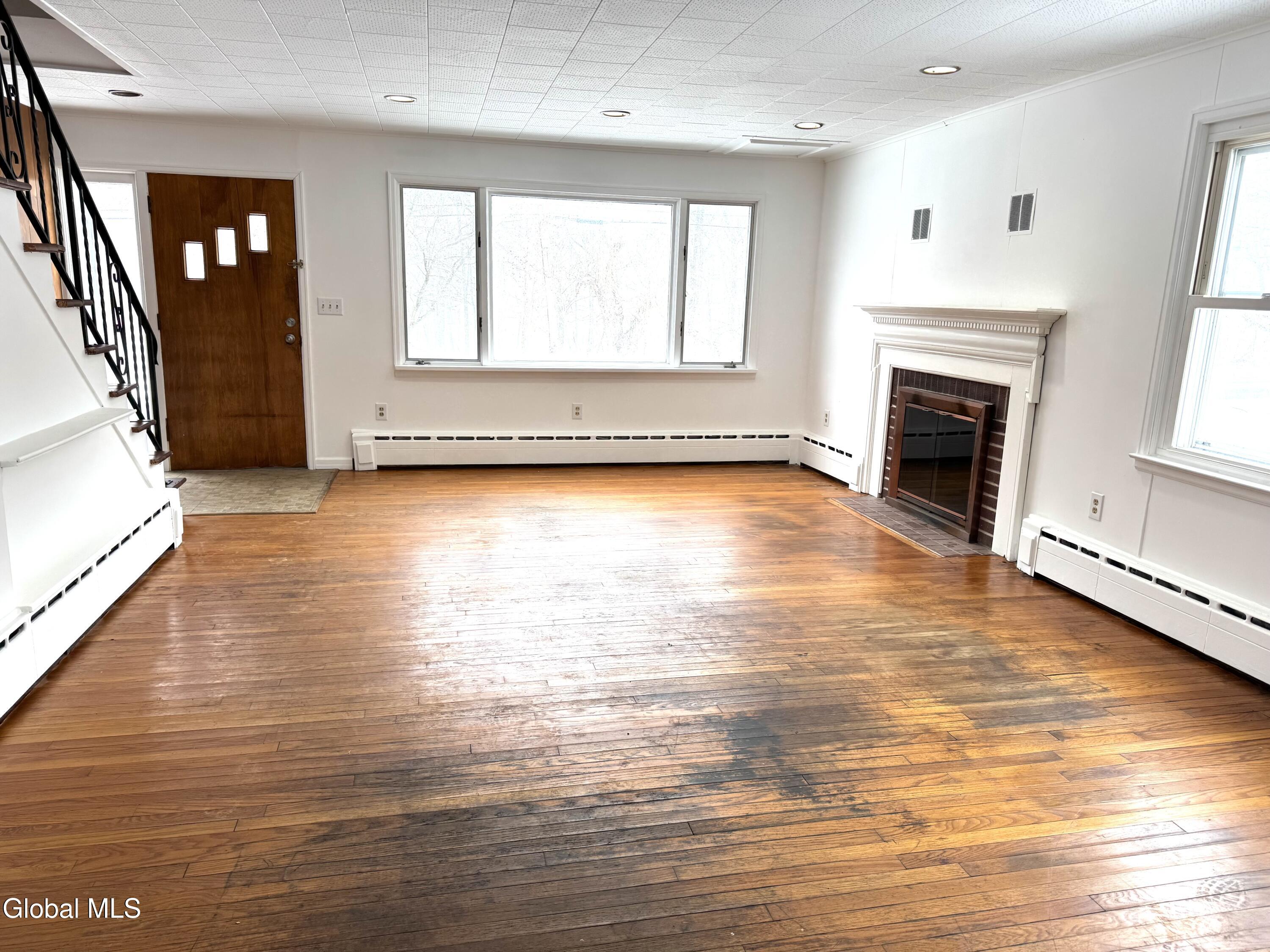 25 Glenmore Road North Greenbush, NY 12180 - Photo 10 of 27 IMG_6455