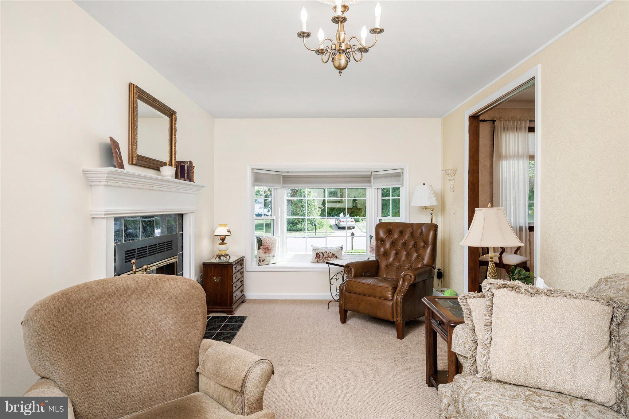 19 Clive Court Ewing, NJ 08638 - Photo 12 of 36