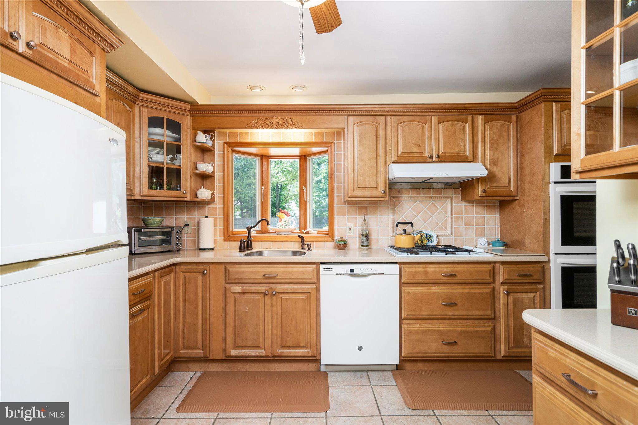 19 Clive Court Ewing, NJ 08638 - Photo 14 of 36