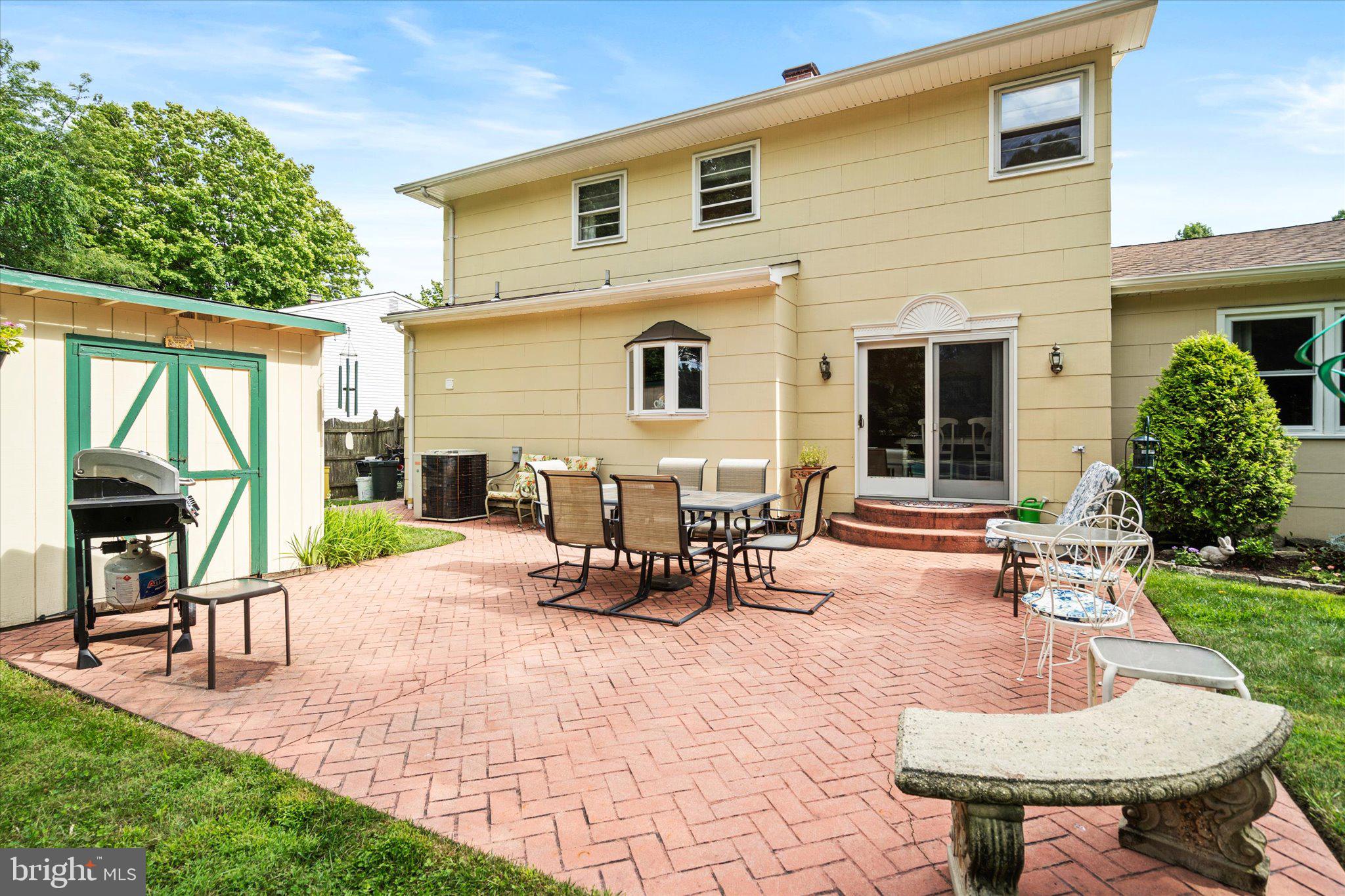 19 Clive Court Ewing, NJ 08638 - Photo 30 of 36