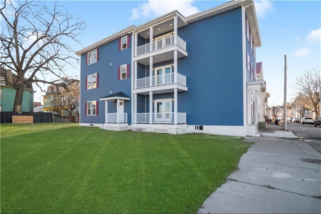 38 Maple Street, Unit 1 Providence, RI 02903 - Photo 3 of 14 left side
