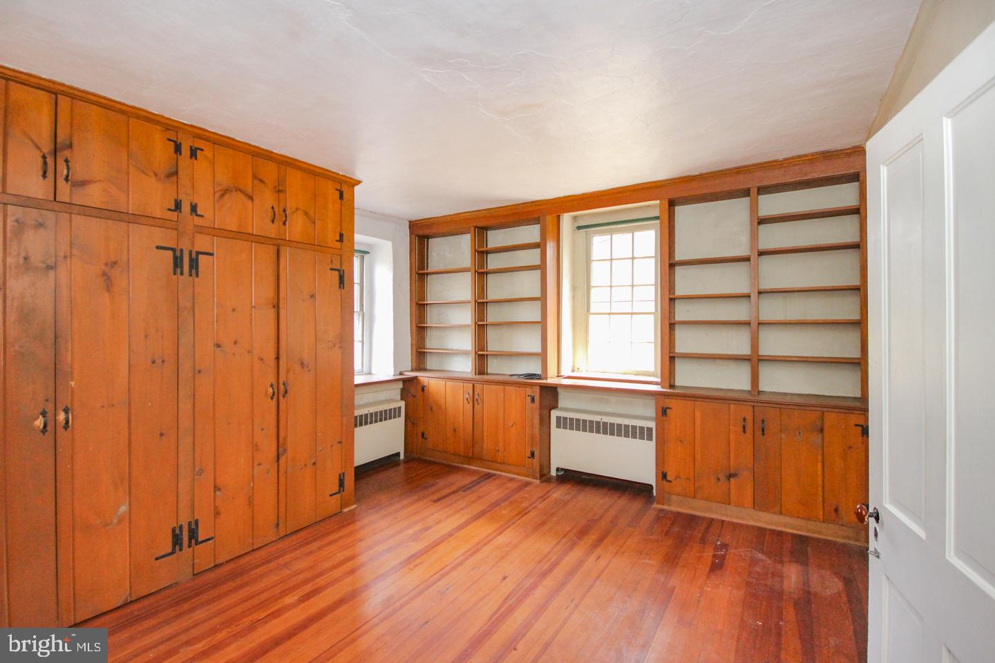 432 Old Forge Road Media, PA 19063 - Photo 21 of 41 a view of a room with wooden floors and couch
