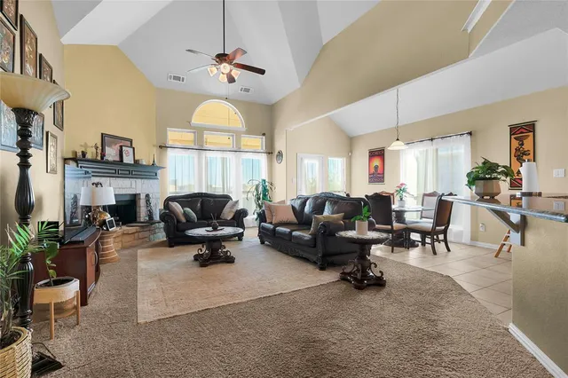 $3,600 | 9684 Salvia Drive, Fort Worth, TX 76177