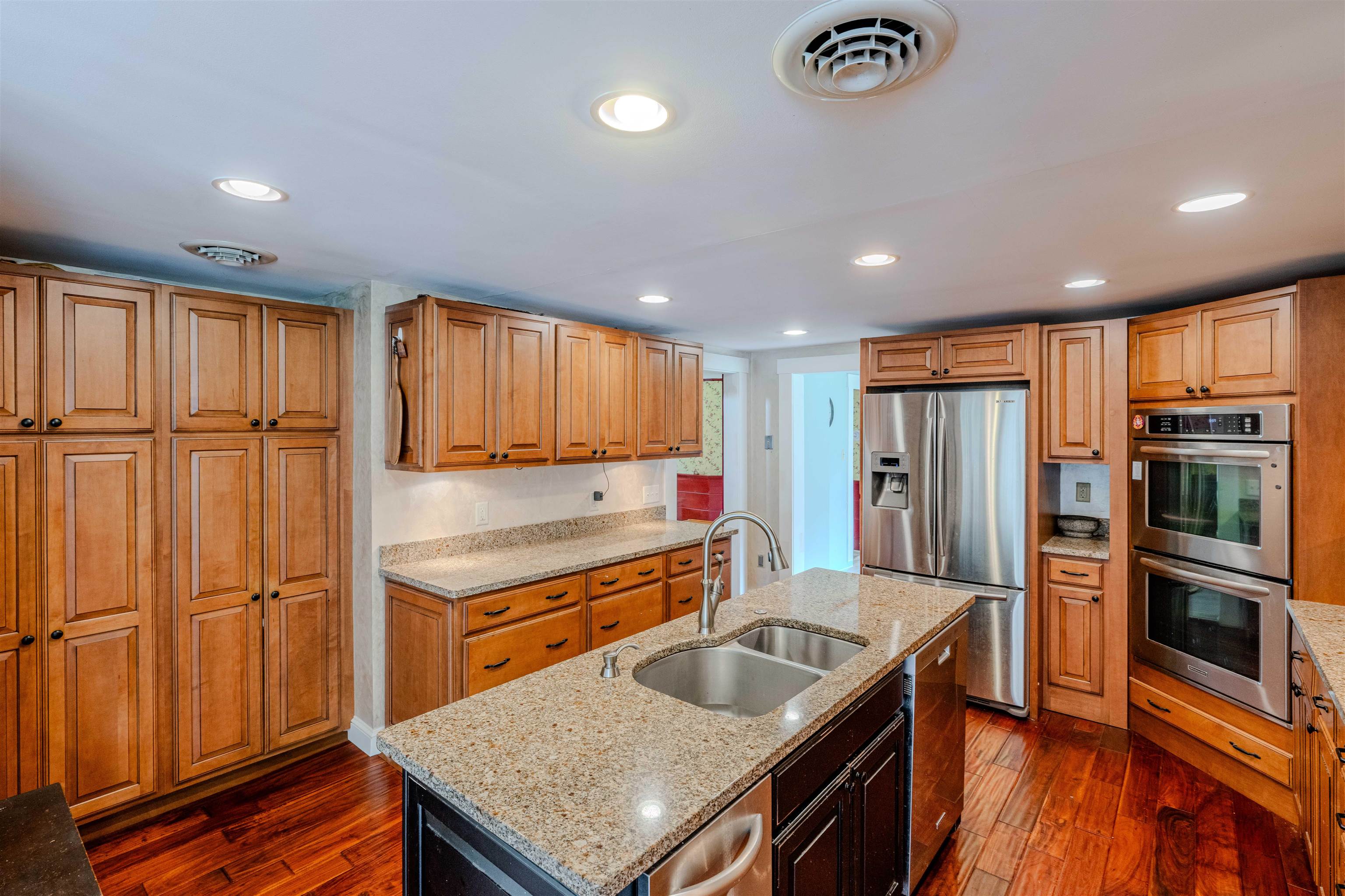 978 Profile Road Franconia, NH 03580 - Photo 12 of 32 Gallery Image 12