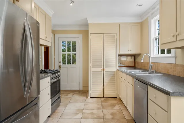 $210,000 | 114 Henry Avenue, Anderson, SC 29625