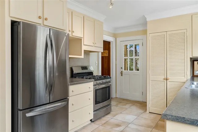 $210,000 | 114 Henry Avenue, Anderson, SC 29625