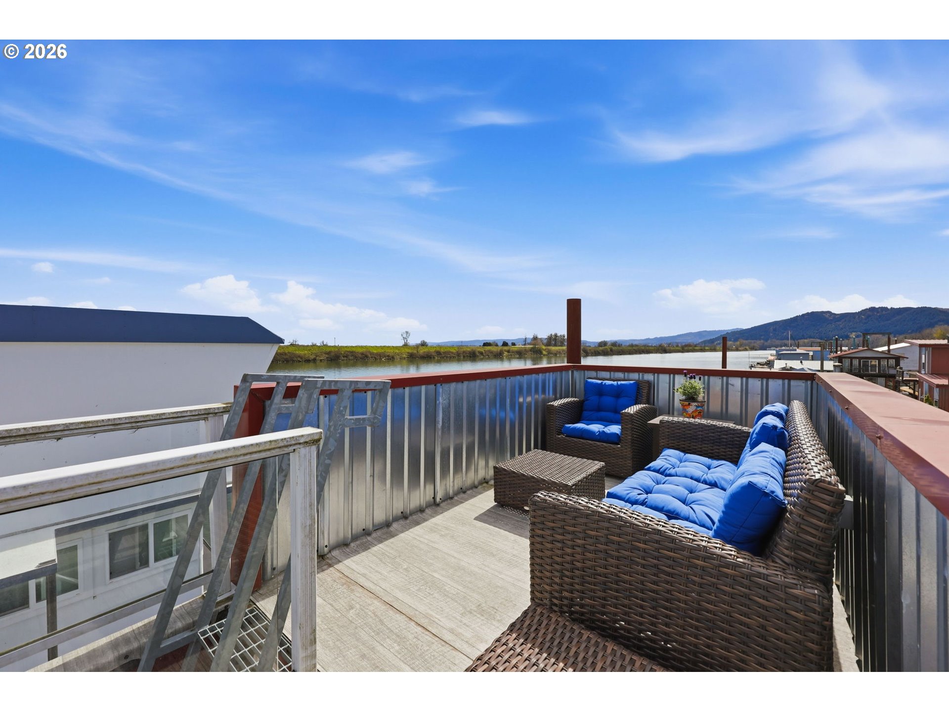 34326 Johnson's Landing Road, Unit C27 Scappoose, OR 97056 - Photo 24 of 38 a view of a couches in the roof deck
