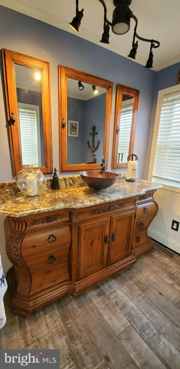 7342 Gunpowder Road Baltimore, MD 21220 - Photo 16 of 44 Deconstructed Dresser for vanity!