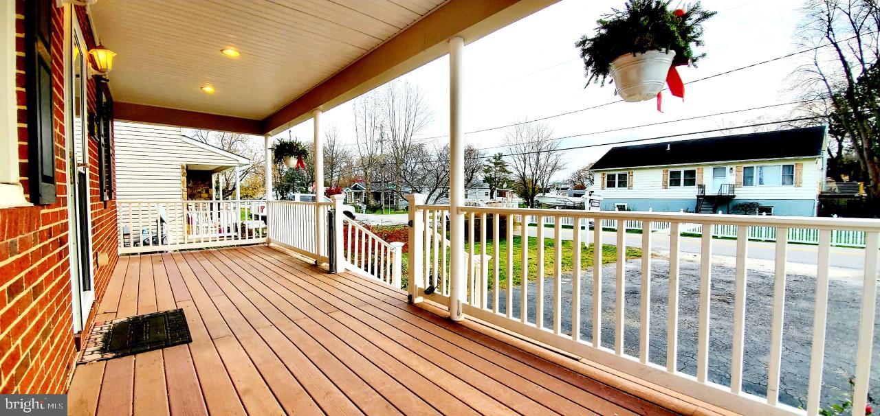 7342 Gunpowder Road Baltimore, MD 21220 - Photo 4 of 44 Large porch for relaxing!