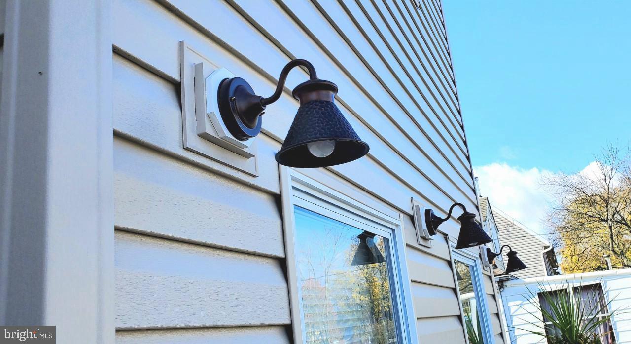7342 Gunpowder Road Baltimore, MD 21220 - Photo 37 of 44 Designer outdoor lighting!