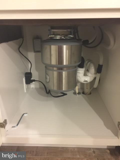 7342 Gunpowder Road Baltimore, MD 21220 - Photo 10 of 44 Professional grade disposal...no blades!!!