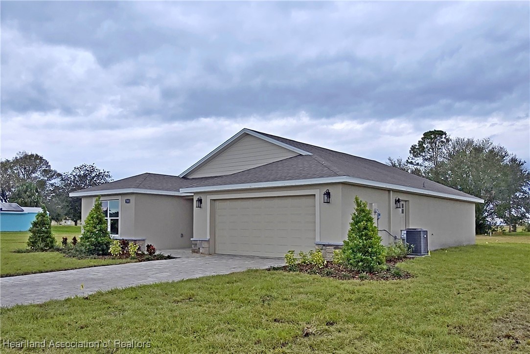 7501 Rolling Road Sebring, FL 33876 - Photo 1 of 32 Gallery Image 1