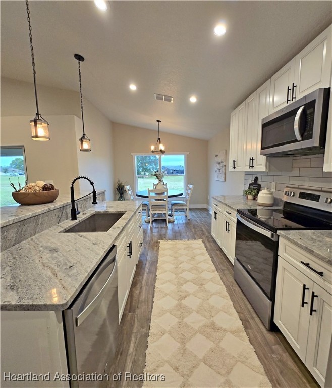 7501 Rolling Road Sebring, FL 33876 - Photo 10 of 32 Gallery Image 10