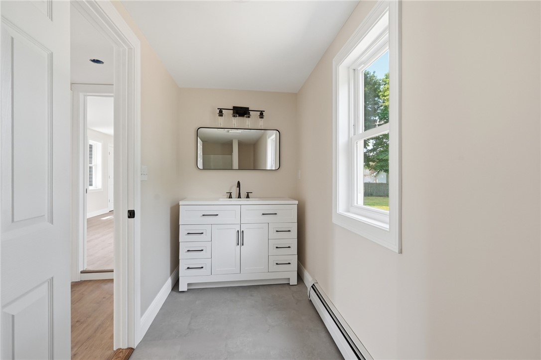 533 Scituate Avenue Cranston, RI 02921 - Photo 26 of 44