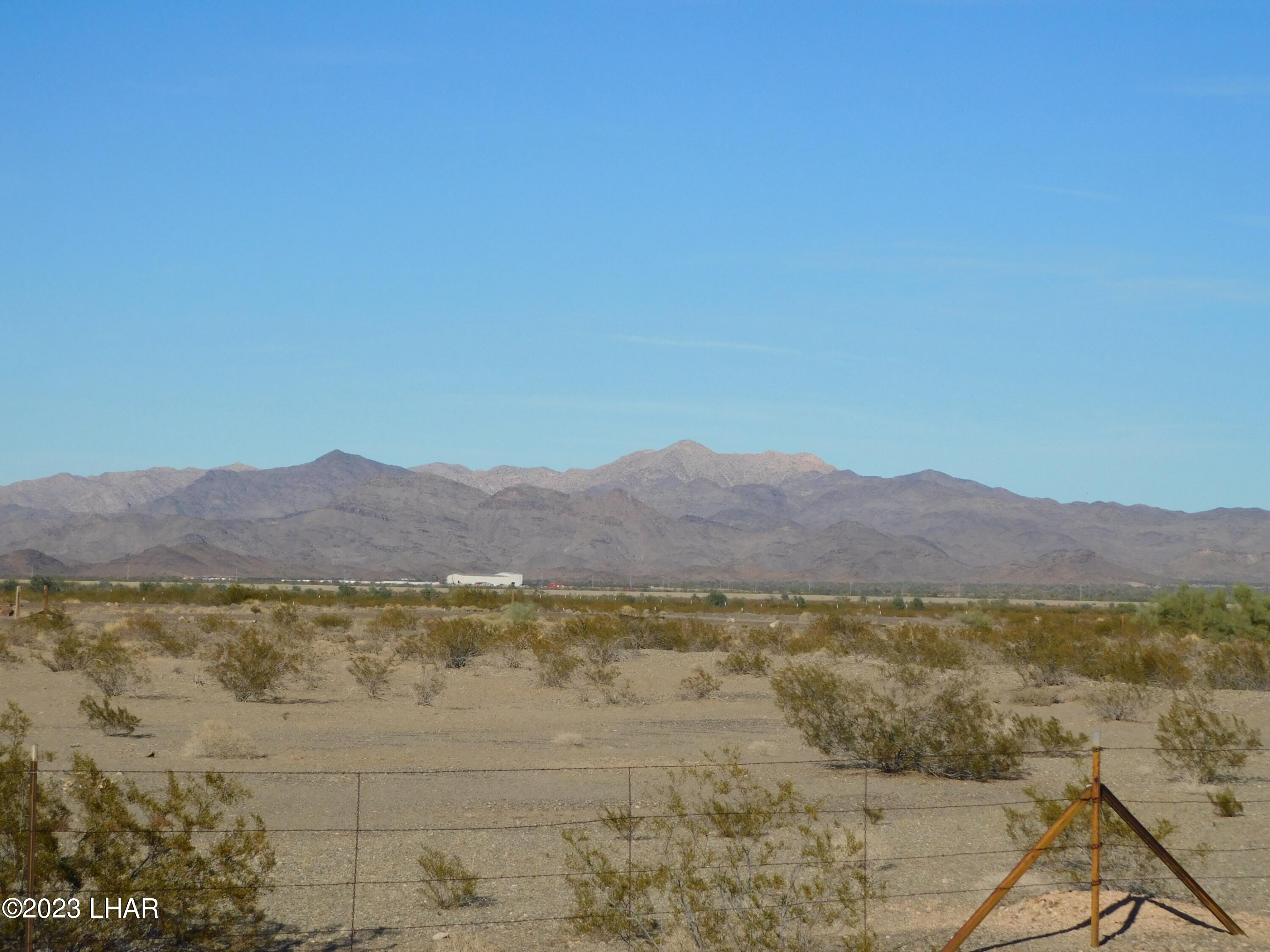 42269 Bear Hills Road Salome, AZ 85348 - Photo 1 of 6 DSCN3071