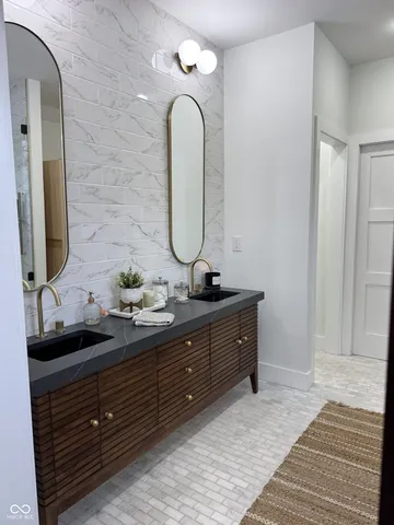 $475,000 | 404 Eagle Drive, Covington, IN 47932