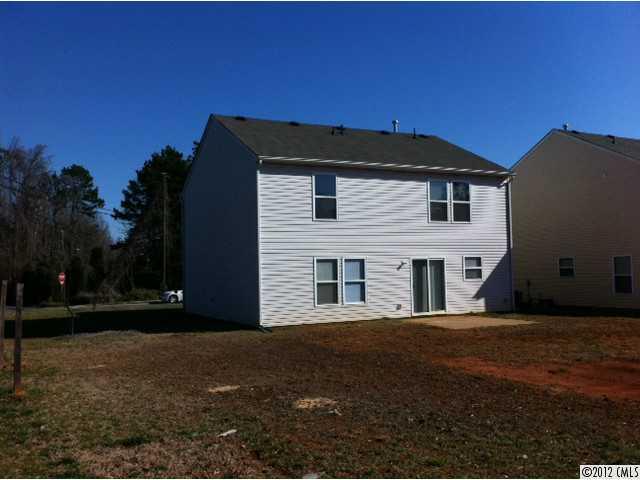 6704 Ridge Lane Road Charlotte, NC 28262 - Photo 3 of 9 Gallery Image 3