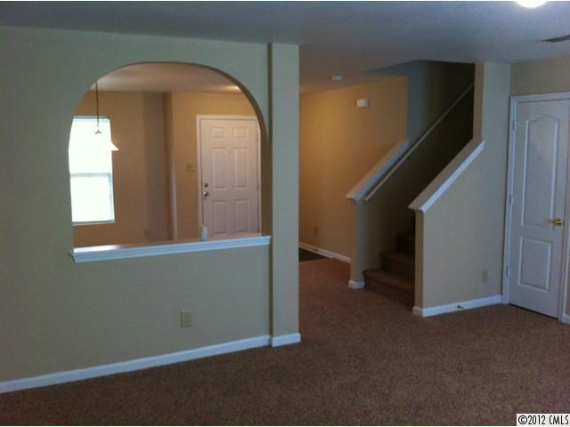 6704 Ridge Lane Road Charlotte, NC 28262 - Photo 6 of 9 Gallery Image 6
